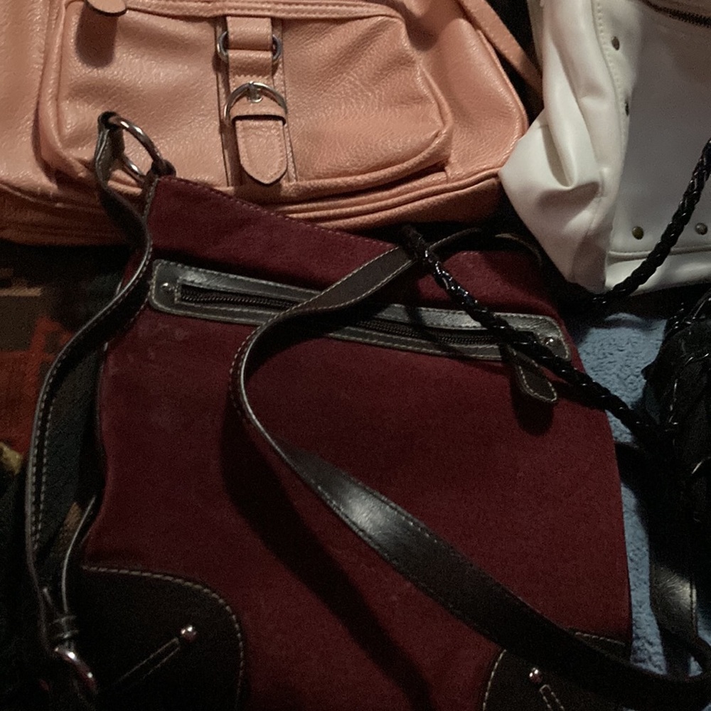 Purses - Picture 10 of 10